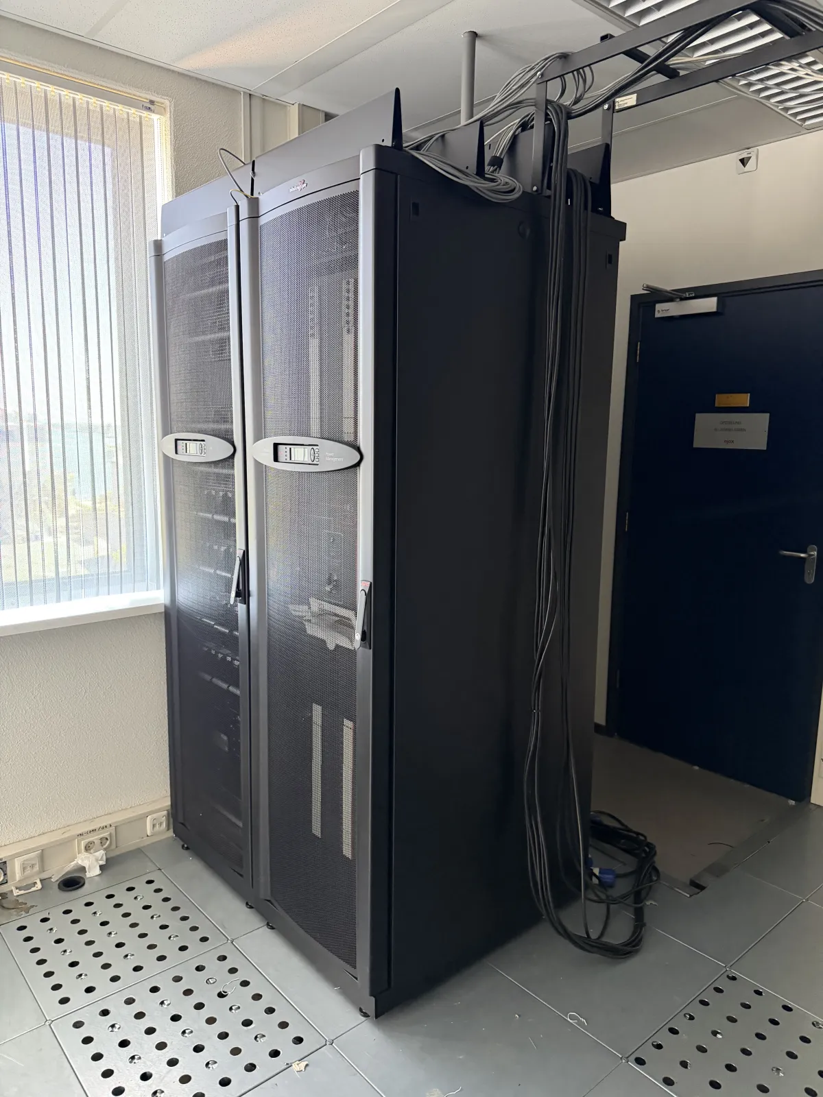 APC Symmetra PX UPS System with InfraStruxure Power Distribution & Management Cabinets