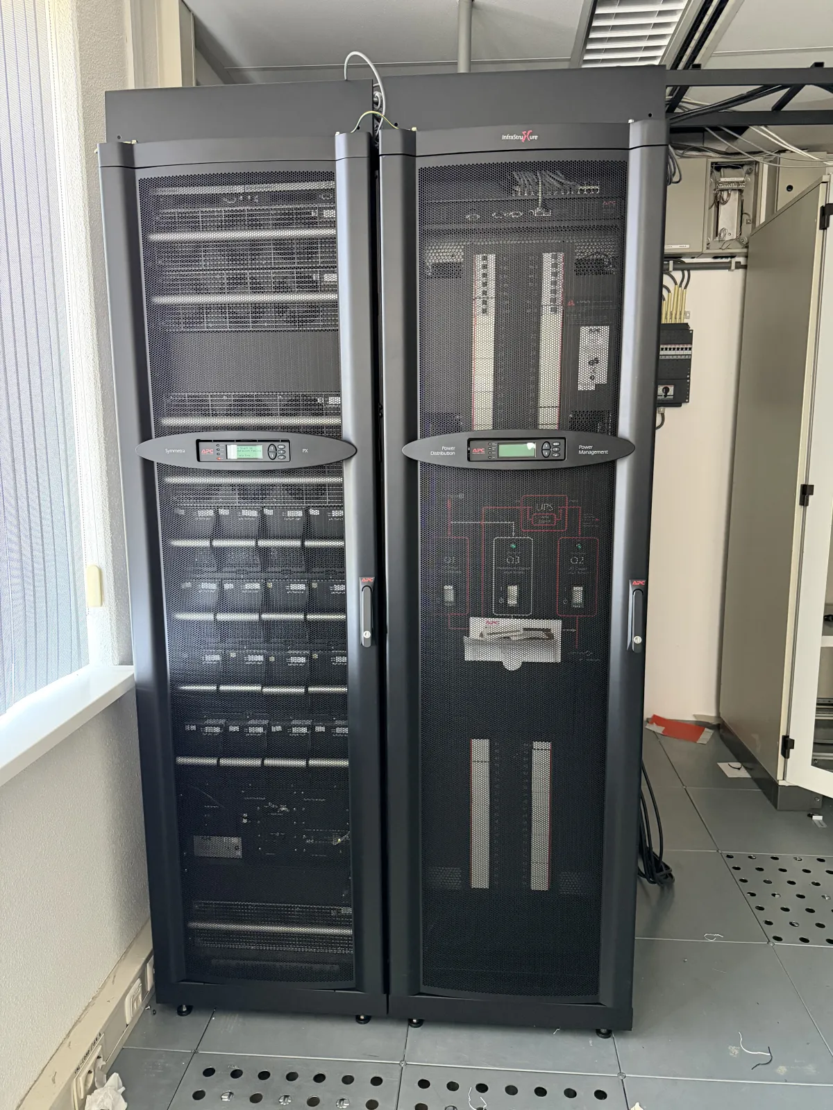 APC Symmetra PX UPS System with InfraStruxure Power Distribution & Management Cabinets