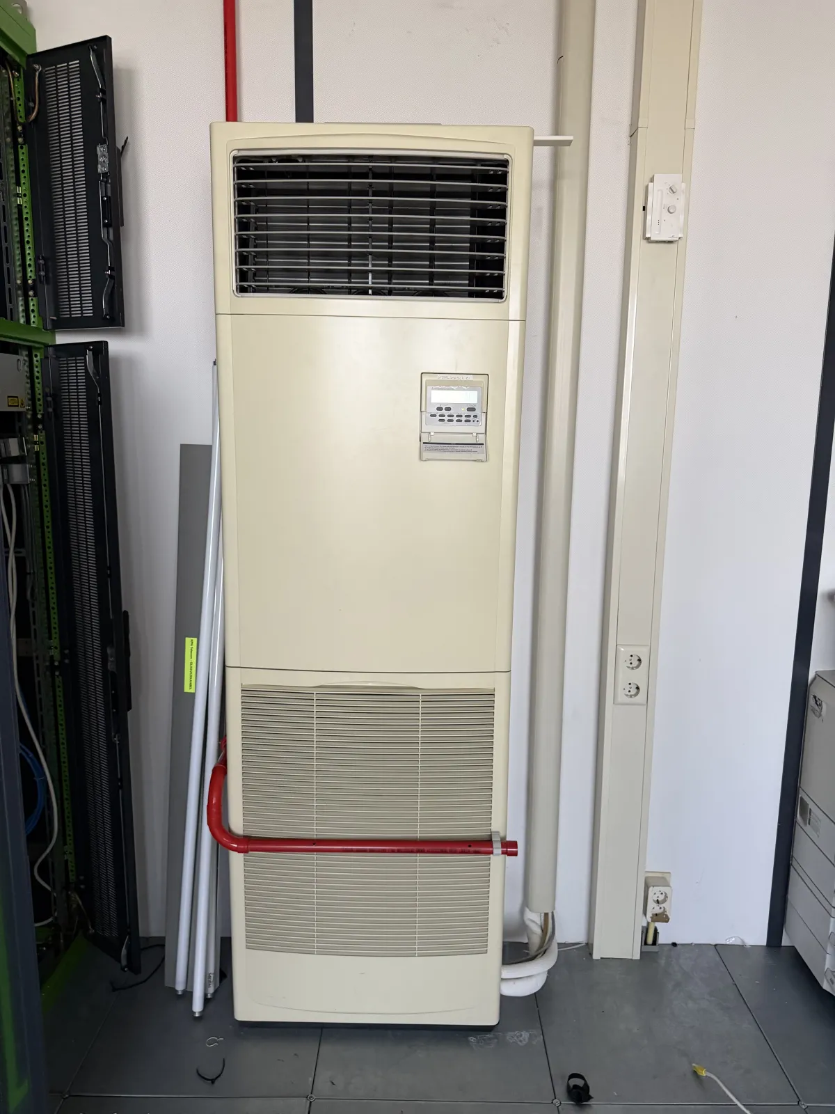 Mitsubishi Electric Floor-Standing Air Conditioning Units x3 – Used Commercial AC