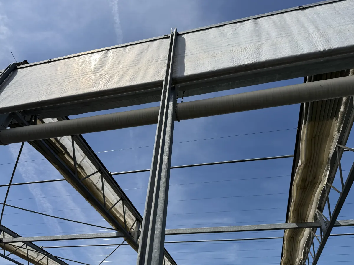 Large Commercial Greenhouse Steel Structure with Shade Cloth – Full Span Glasshouse
