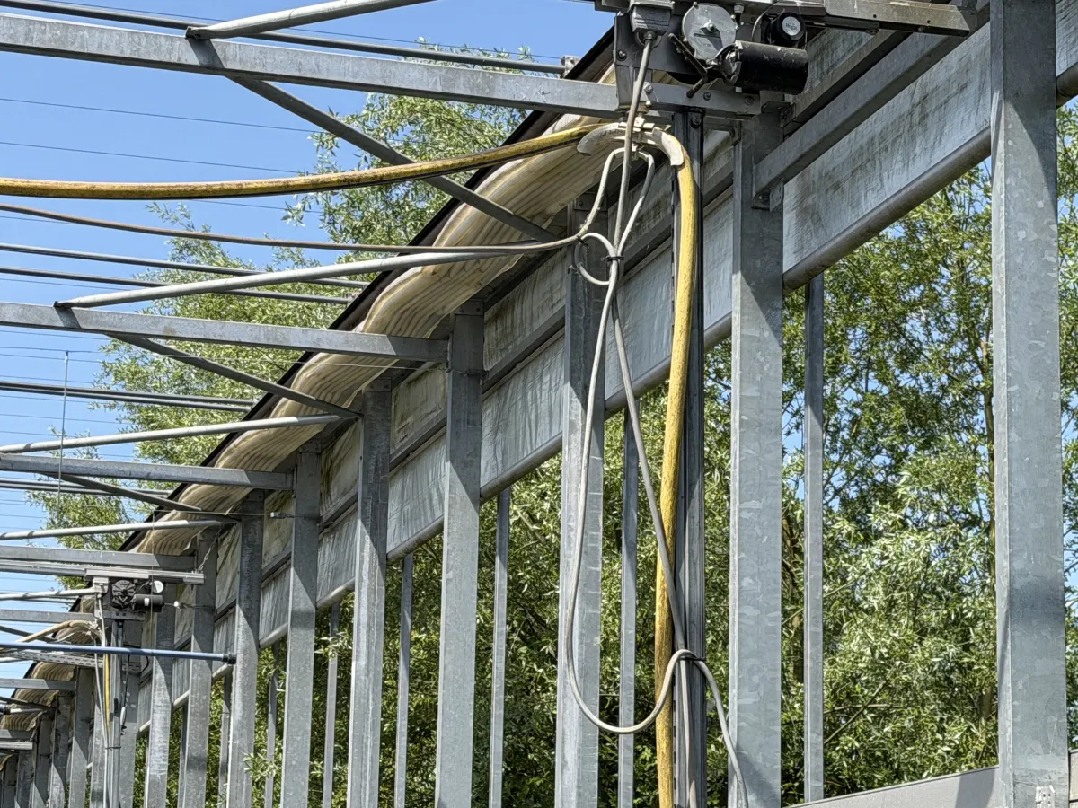 Large Commercial Greenhouse Steel Structure with Shade Cloth – Full Span Glasshouse