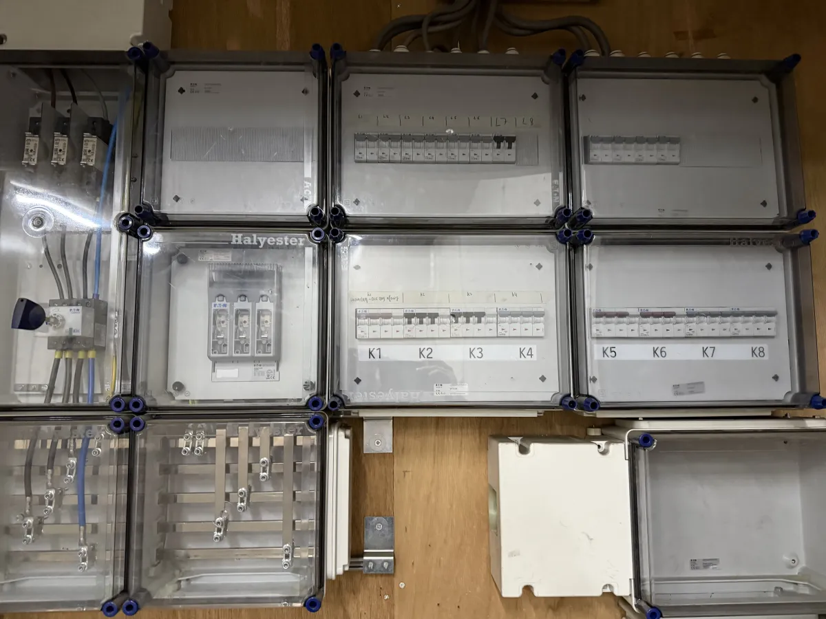 Eaton IP65 Weatherproof Enclosure with Rotary Isolator Switch & Busbar Assembly