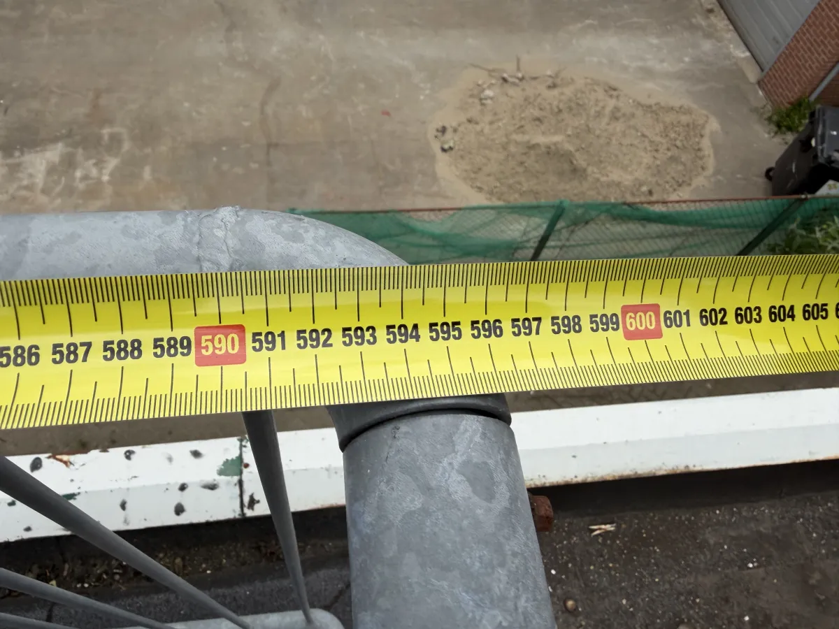 Galvanised Steel Crowd Control Barriers / Roof Safety Railings - Multiple Sections