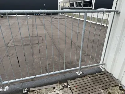 Galvanised Steel Crowd Control Barriers / Roof Safety Railings - Multiple Sections