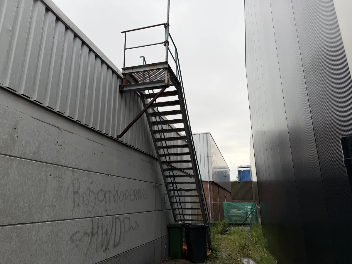 Industrial Steel Exterior Staircase with Landing Platform and Grating Steps