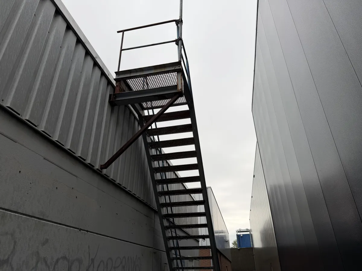 Industrial Steel Exterior Staircase with Landing Platform and Grating Steps