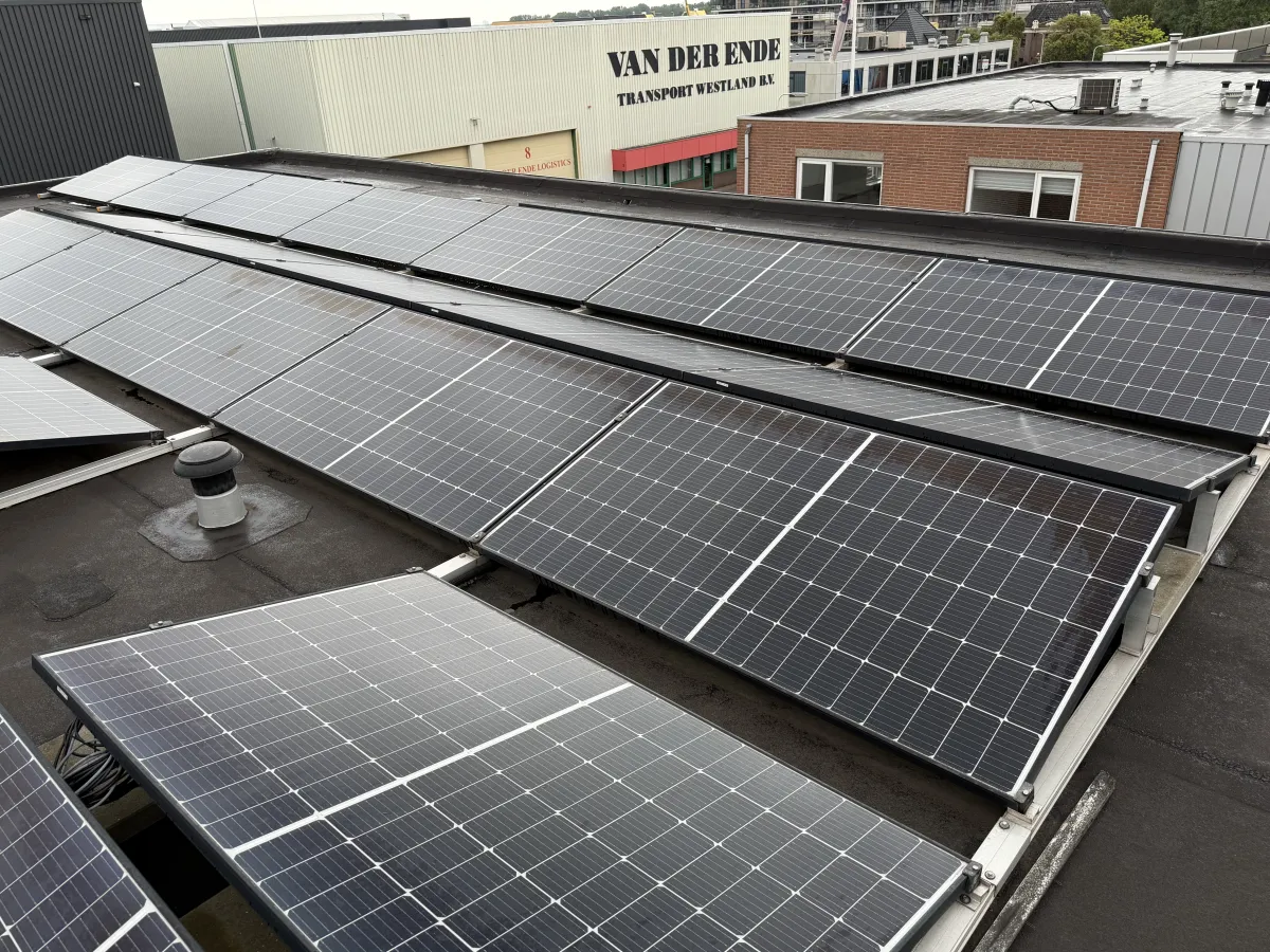 Used SolarEdge Monocrystalline Solar Panels – 14800 WP, COMPLETE INSTALLATION