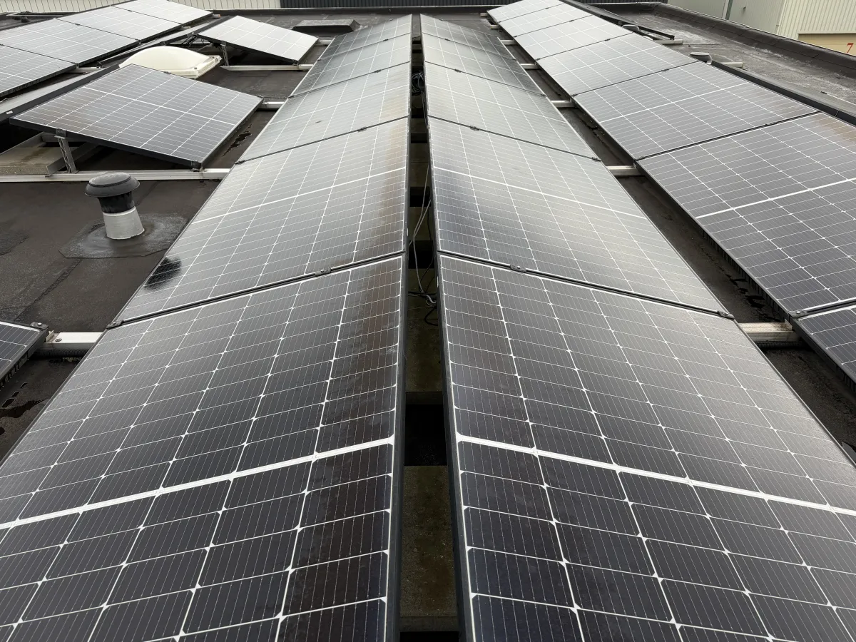 Used SolarEdge Monocrystalline Solar Panels – 14800 WP, COMPLETE INSTALLATION
