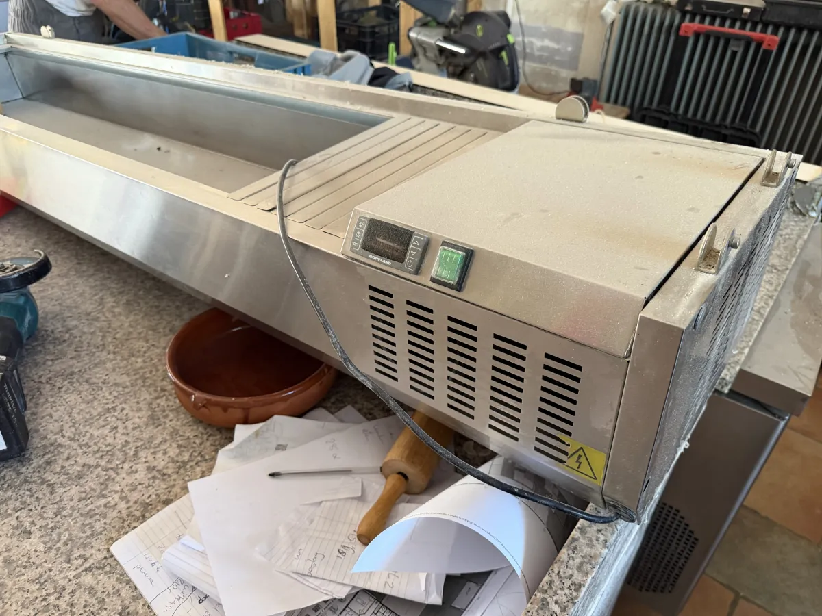 Commercial Hood-Type Pass-Through Dishwasher - Electrolux Professional Kitchen