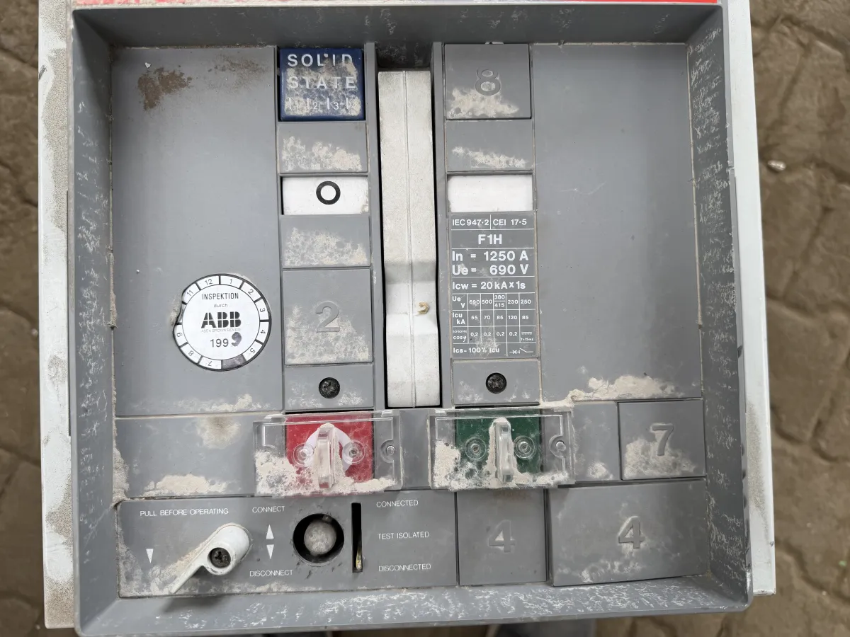 ABB SACE F1 Air Circuit Breaker 1250A 690V with Solid State Trip Unit
