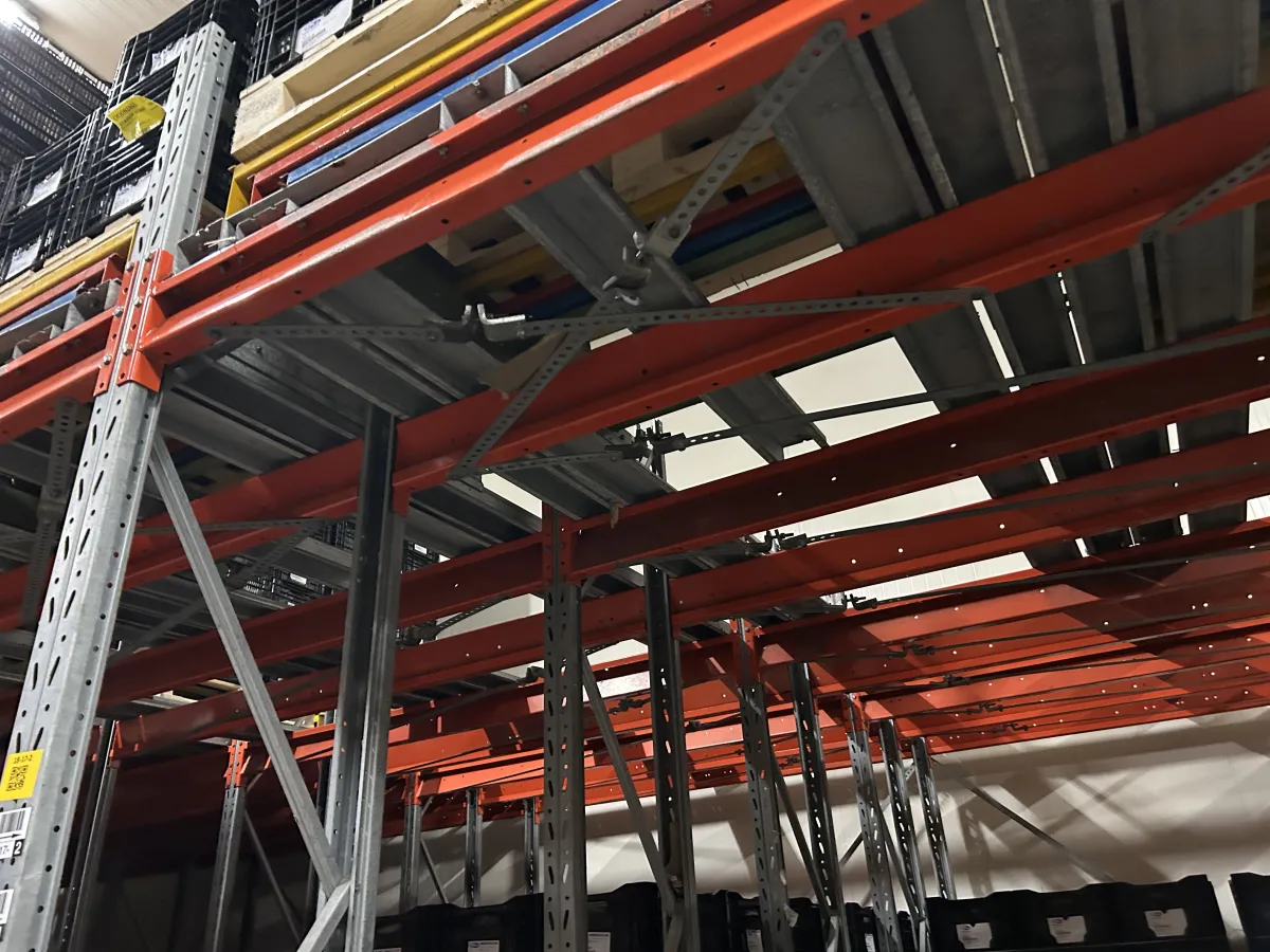 Used Heavy-Duty Pallet Racking System – Orange Beams, Galvanised Uprights, Multi-Bay