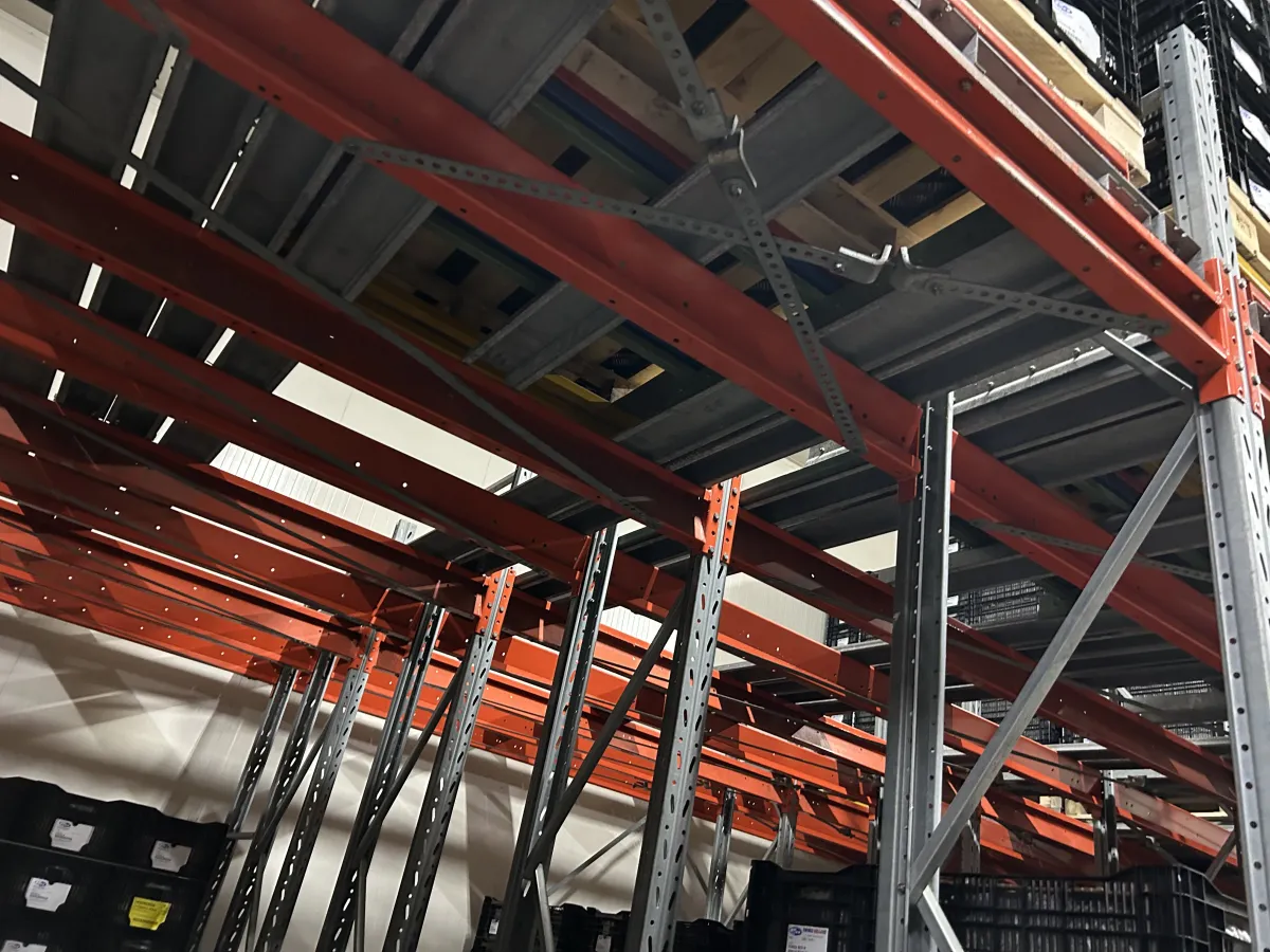 Used Heavy-Duty Pallet Racking System – Orange Beams, Galvanised Uprights, Multi-Bay