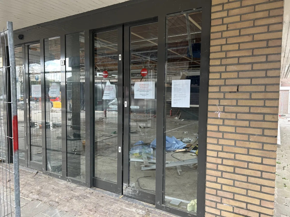 Large Aluminium Glazed Storefront Door & Window System – Dark Anthracite, Used