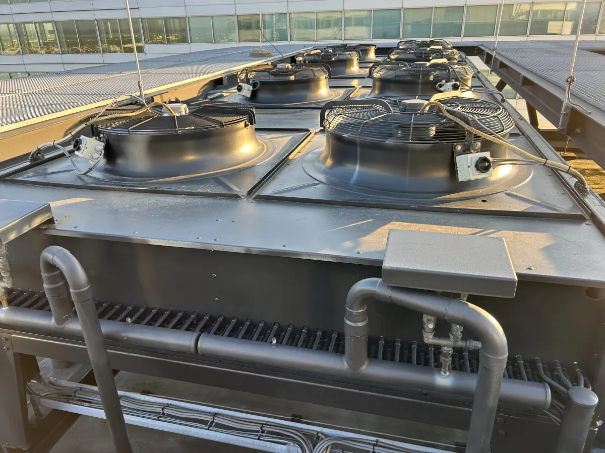 Industrial Rooftop Dry Cooler / Air-Cooled Condenser Unit with Multiple Fans