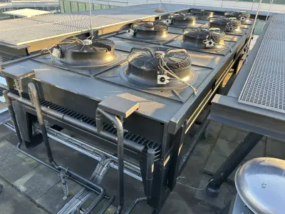 Industrial Rooftop Dry Cooler / Air-Cooled Condenser Unit with Multiple Fans