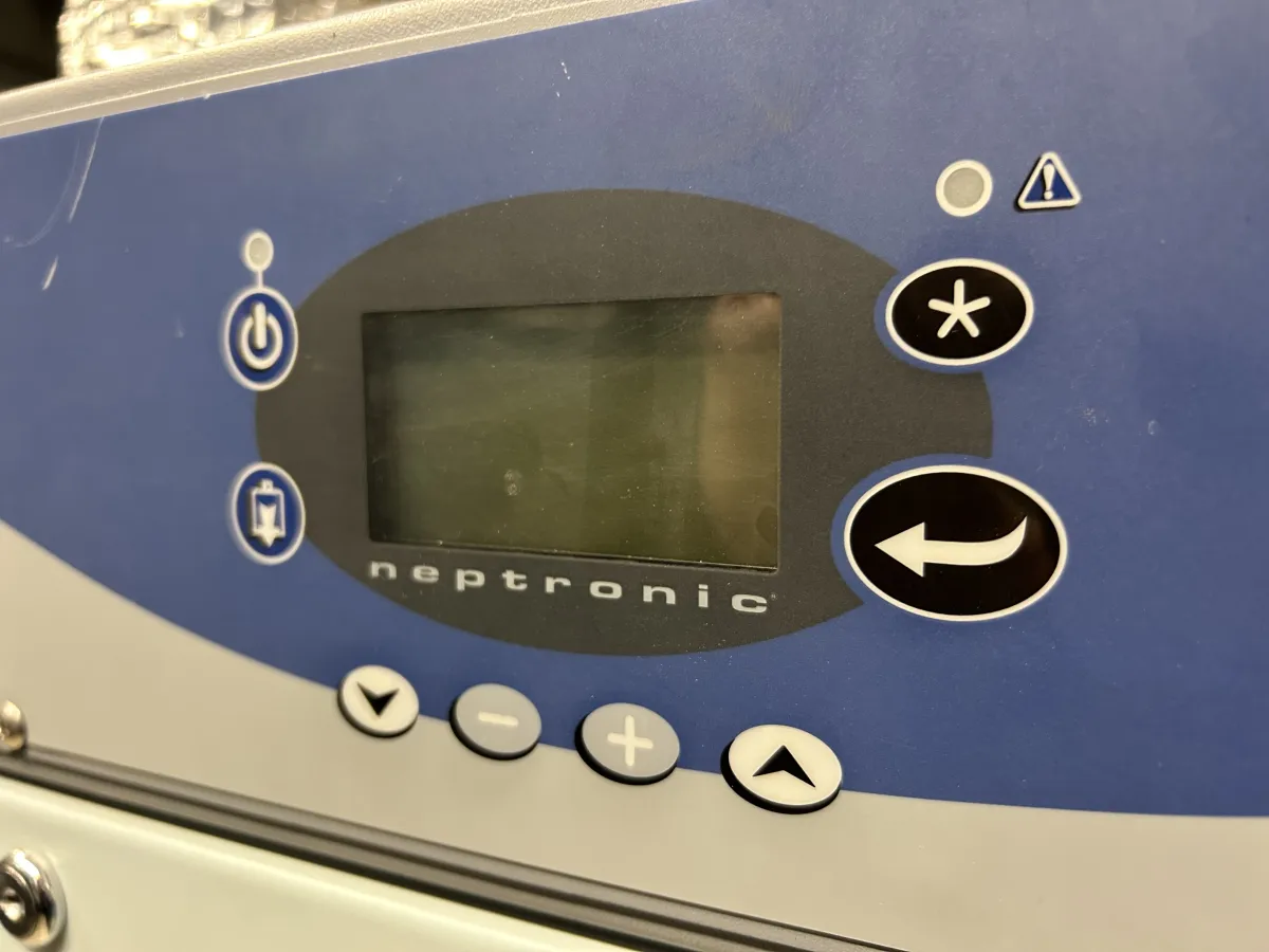 Neptronic SKG 3000 Gas Fired Humidifier SKGE3170-2NC – 170 kg/h Steam Capacity
