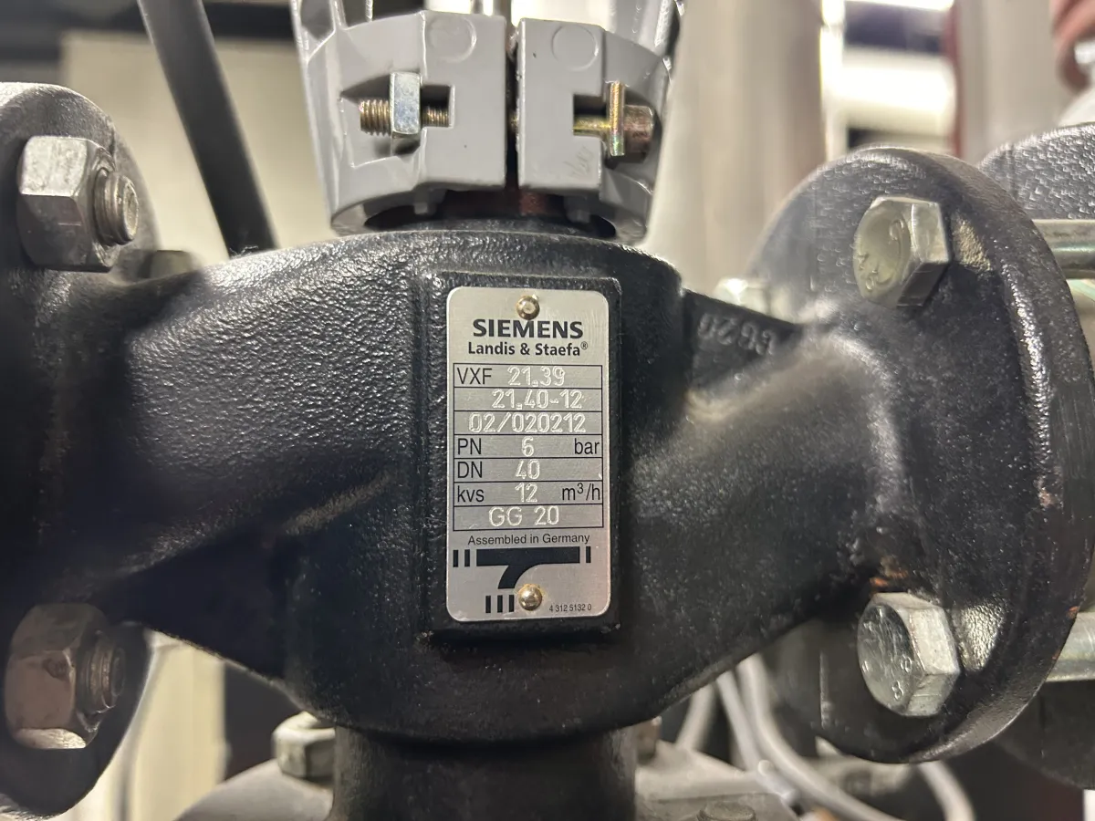 Remeha ECO 14-1 Commercial Gas Boiler Unit with Siemens SKD32 Actuator & Wilo Pump