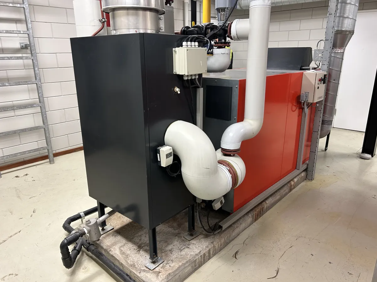 Remeha ECO 14-1 Commercial Gas Boiler Unit with Siemens SKD32 Actuator & Wilo Pump