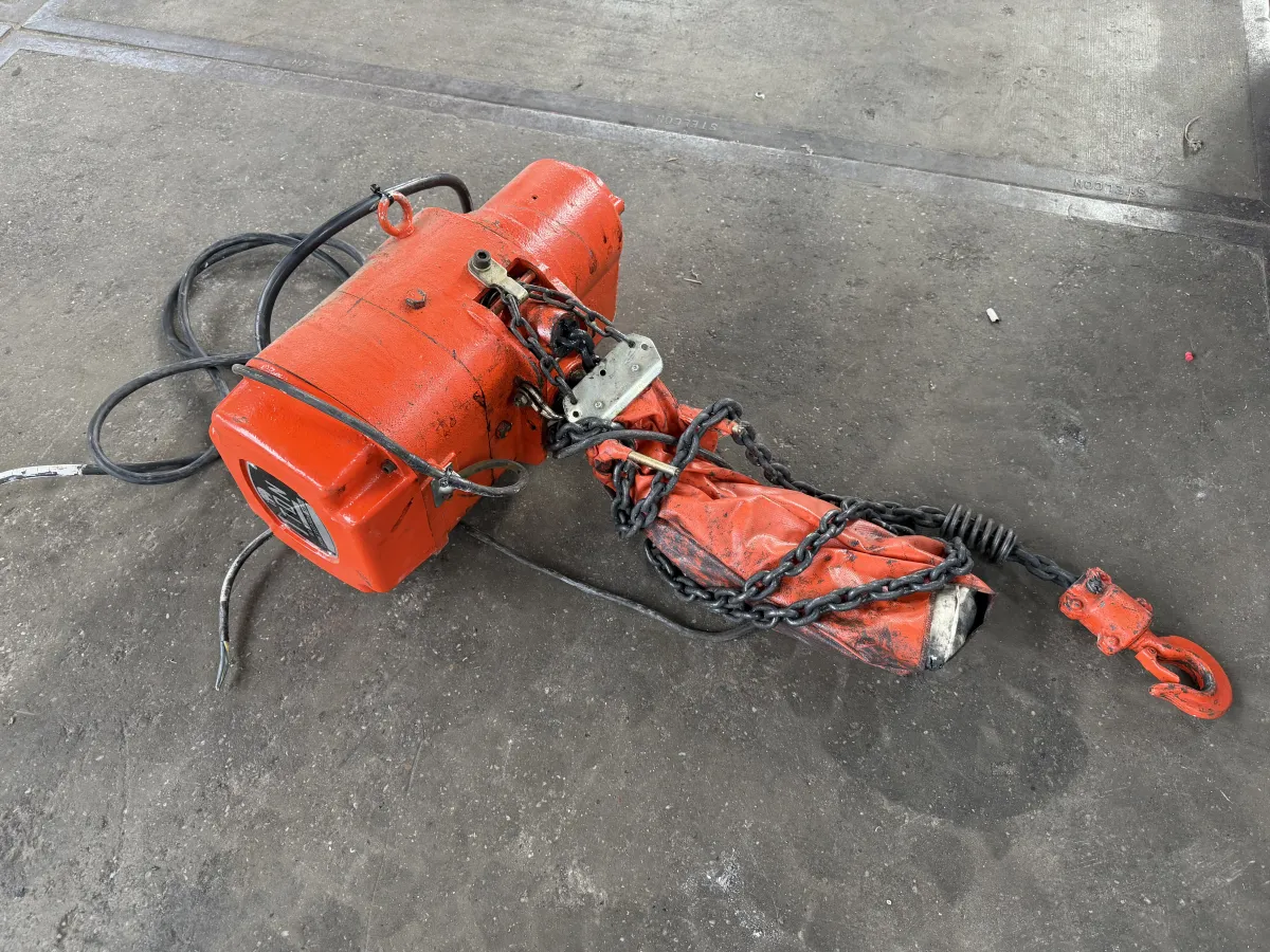 Electric Chain Hoist Red Heavy Duty with Hook & Load Chain