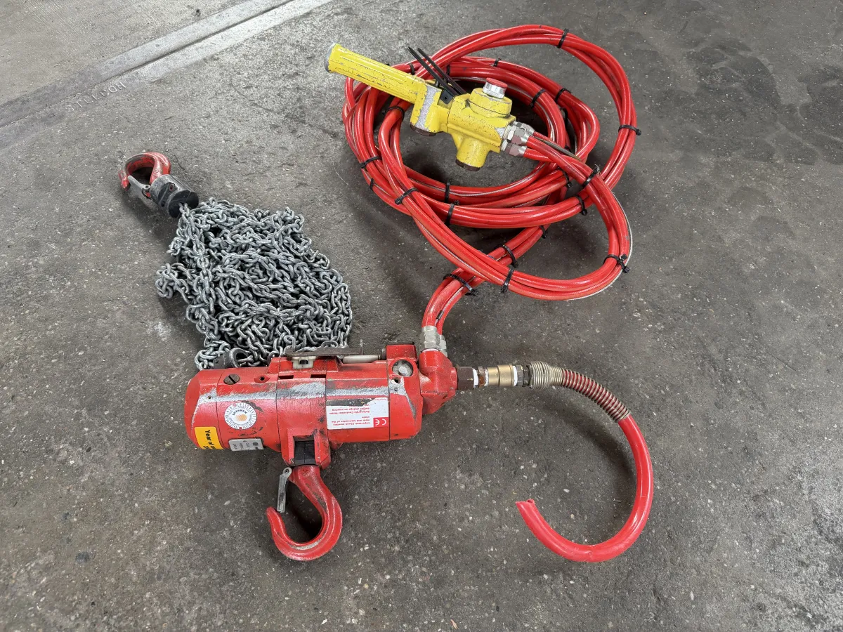 Hydraulic Chain Hoist with Remote Control & Hoses – Complete Set