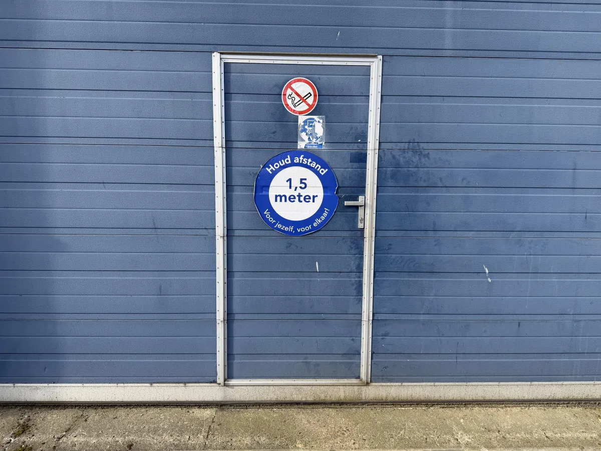 Industrial Sectional Overhead Door Blue, (4,79 mtr Wide x 5,03 mtr High)