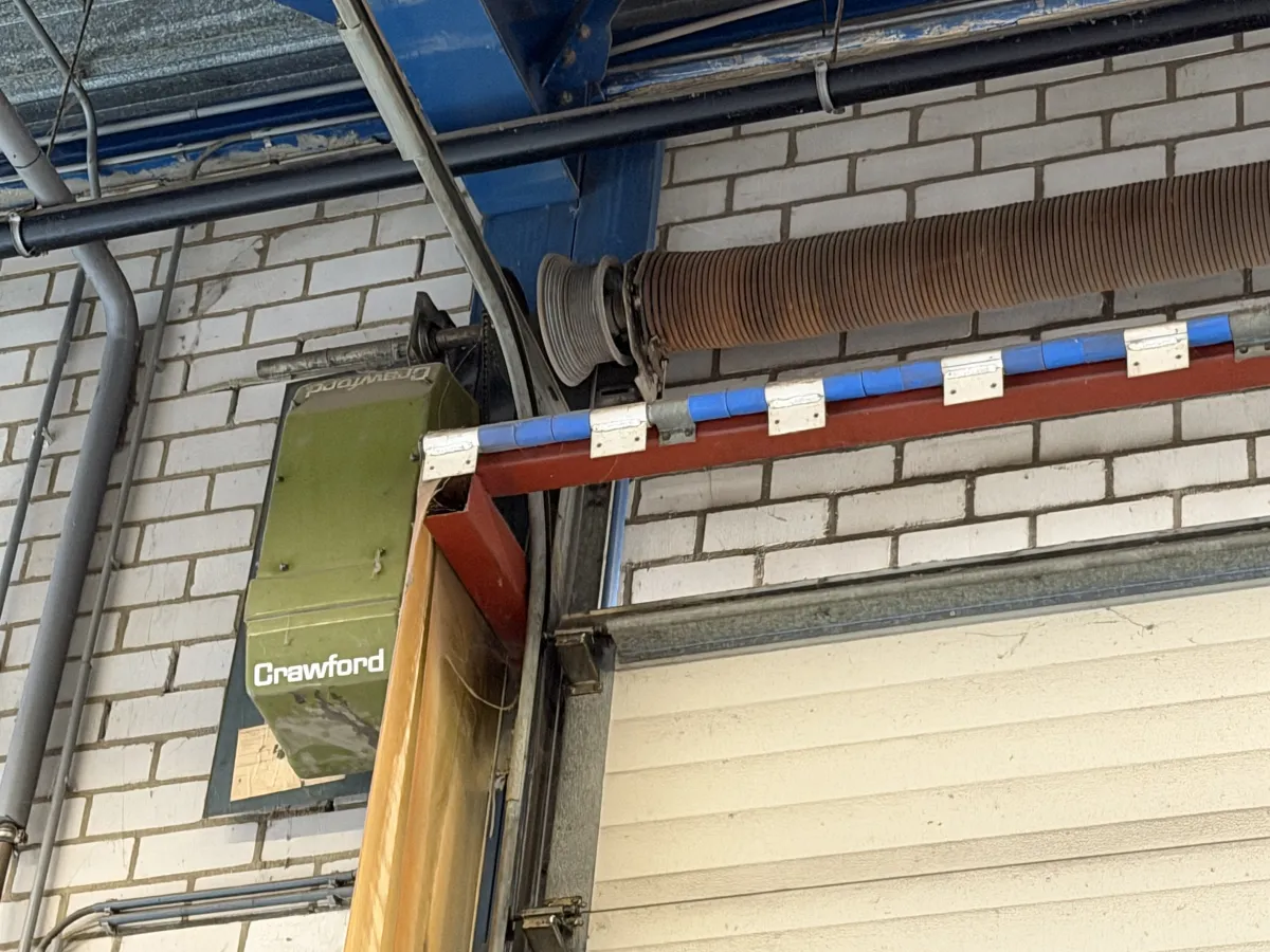Industrial Sectional Overhead Door White, (4,50 mtr Wide x 5,03 mtr High)