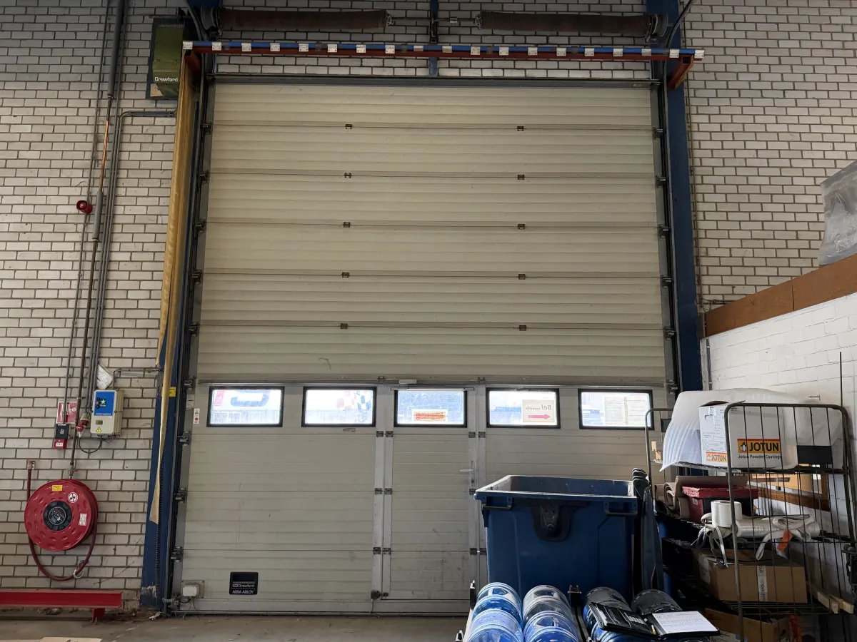 Industrial Sectional Overhead Door White, (4,50 mtr Wide x 5,03 mtr High)