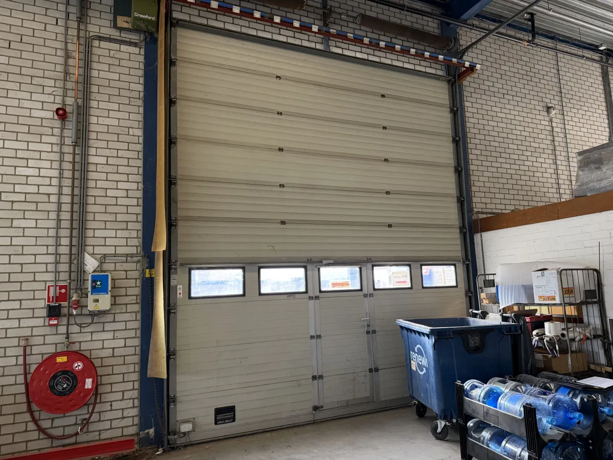 Industrial Sectional Overhead Door White, (4,50 mtr Wide x 5,03 mtr High)