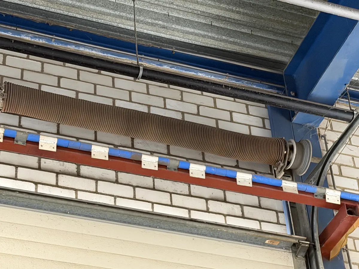 Industrial Sectional Overhead Door White, (4,50 mtr Wide x 5,03 mtr High)