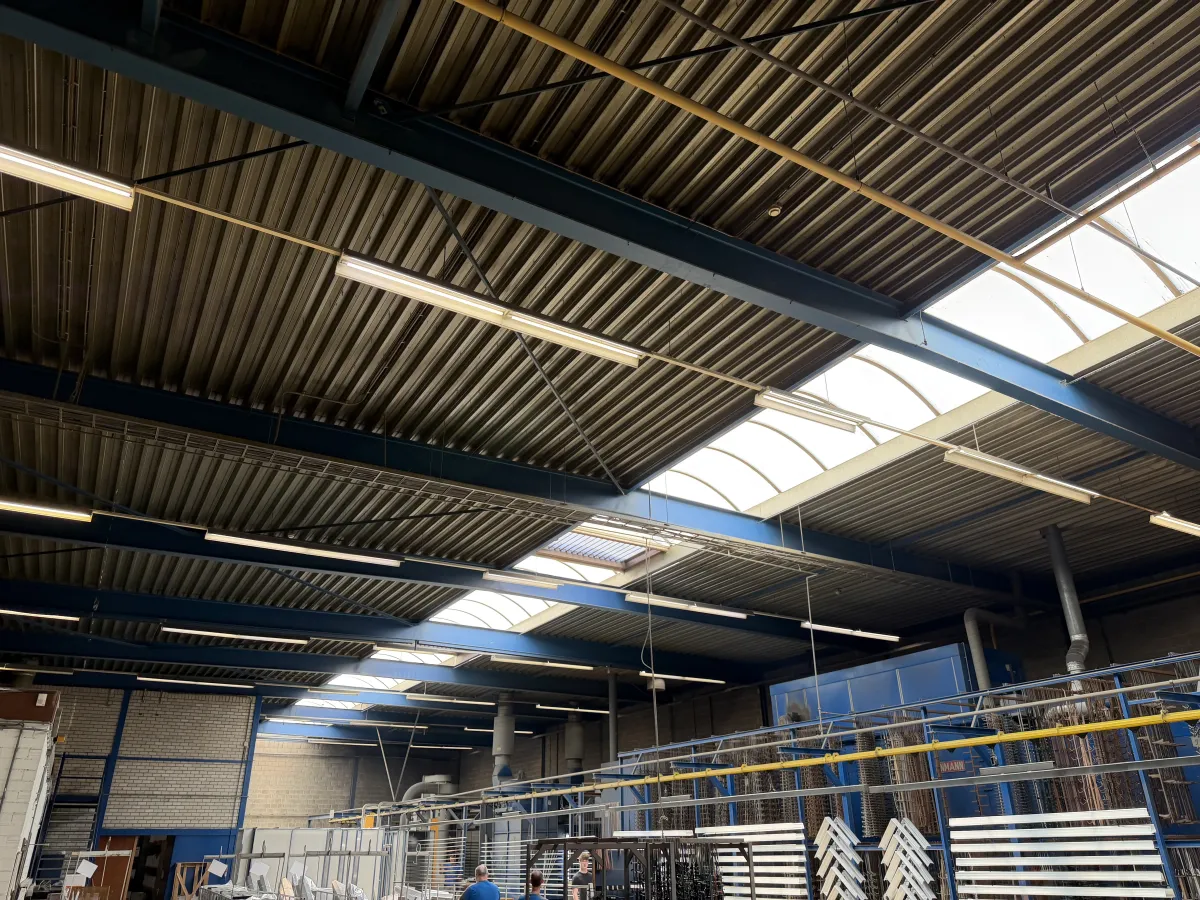 Steelconstruction with Roof Structure 21,50 x 54,80 mtr. (1.178 m2)