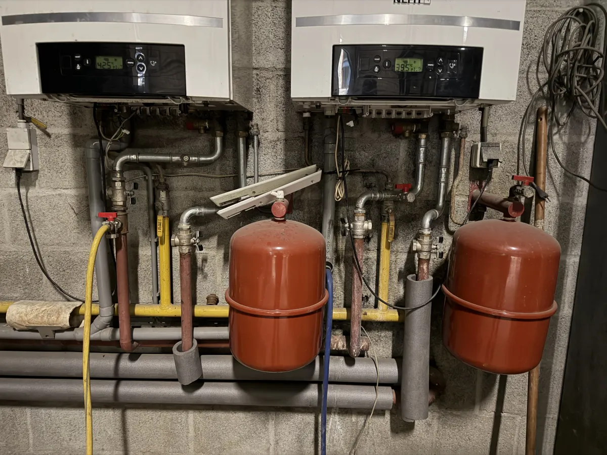 Nefit Tjalina HR 30 Gas Condensing Boiler Set – 2x Units, 4.7–29.4 kW
