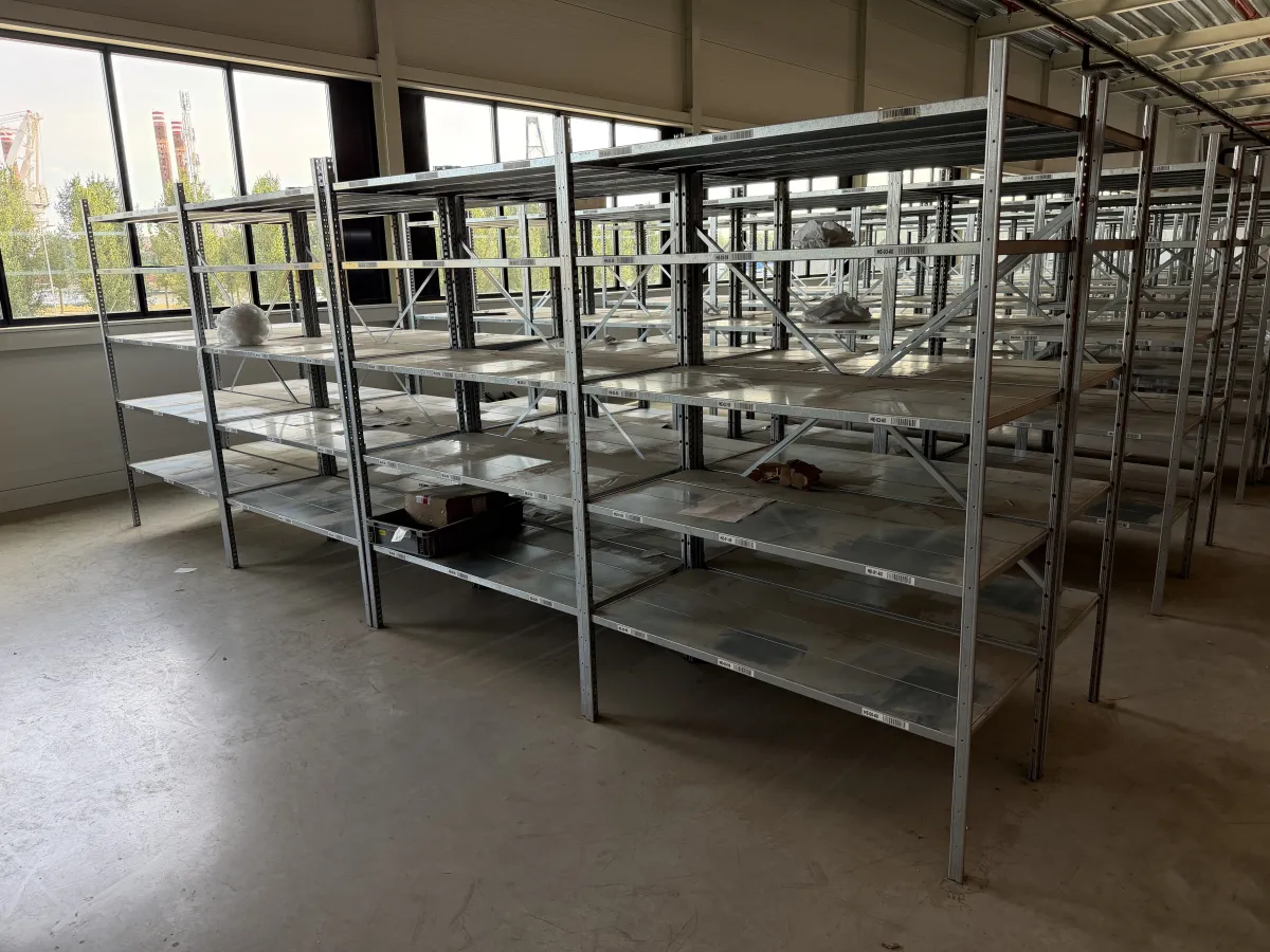 Galvanised Steel Shelving Units – Large Lot,
