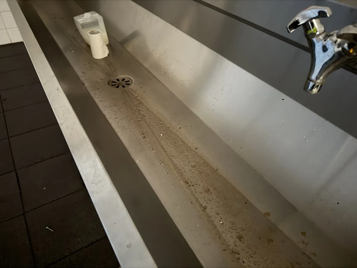 Stainless Steel Trough Sink with 5 taps