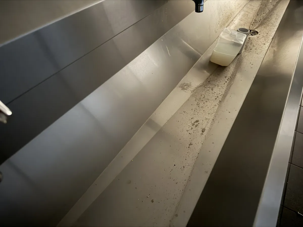 Stainless Steel Trough Sink with 5 taps