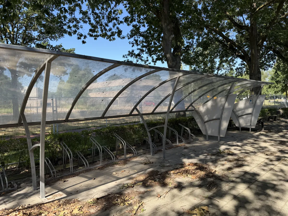 Covered Bicycle Shelter with Arched Polycarbonate Roof & Integrated Bike Racks