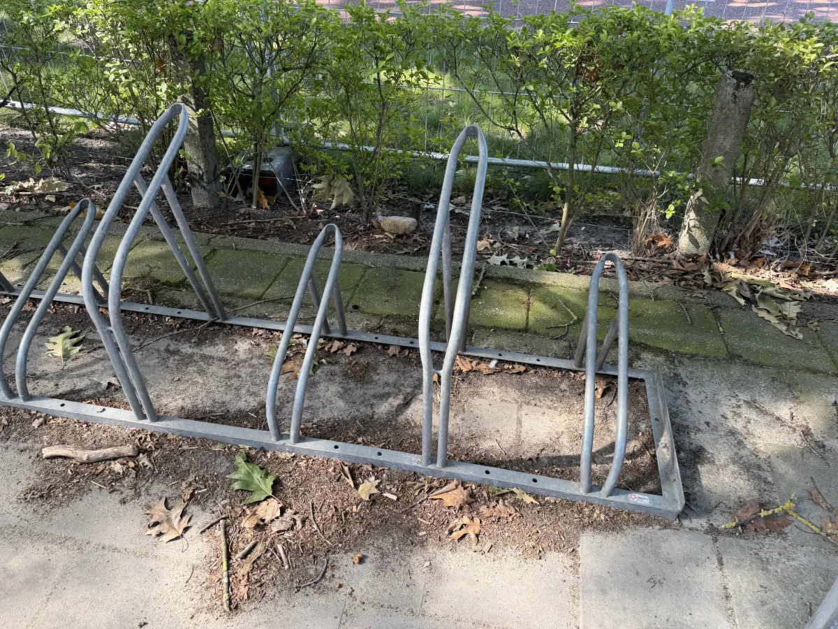 Covered Bicycle Shelter with Arched Polycarbonate Roof & Integrated Bike Racks