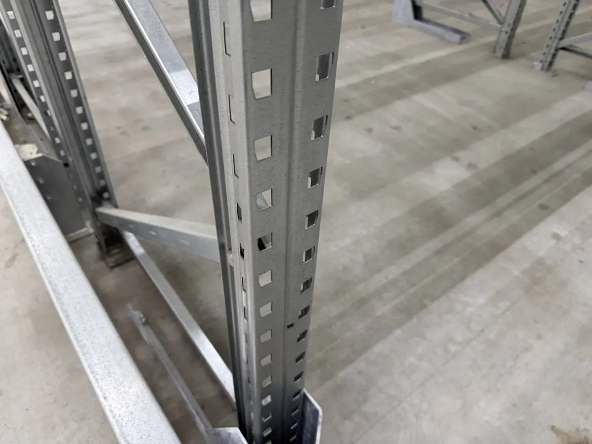 Heavy-Duty Galvanised Pallet Racking System
