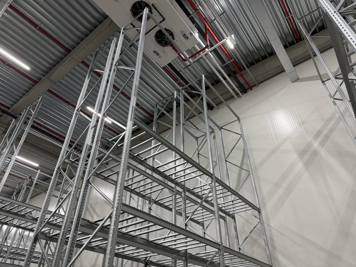 Heavy-Duty Galvanised Pallet Racking System