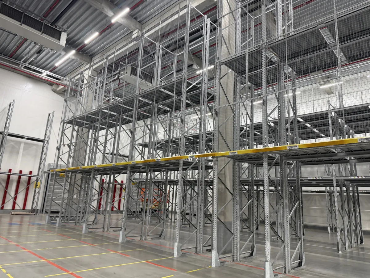 Multi-Tier Steel Mezzanine Racking System – Large Warehouse Installation,