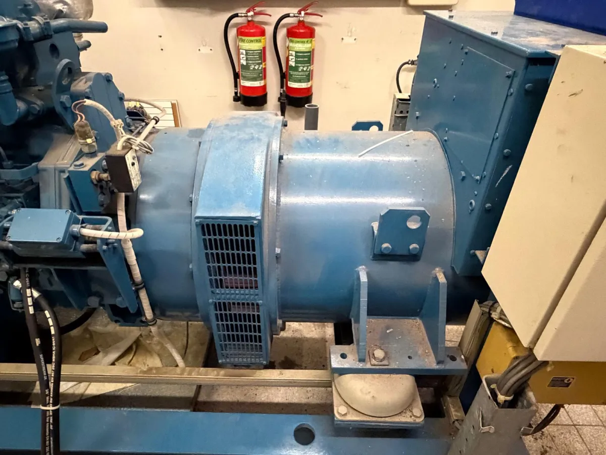 Stamford HC434E2 325 kVA AC Generator Set – 3-Phase, 380/220V, 50Hz