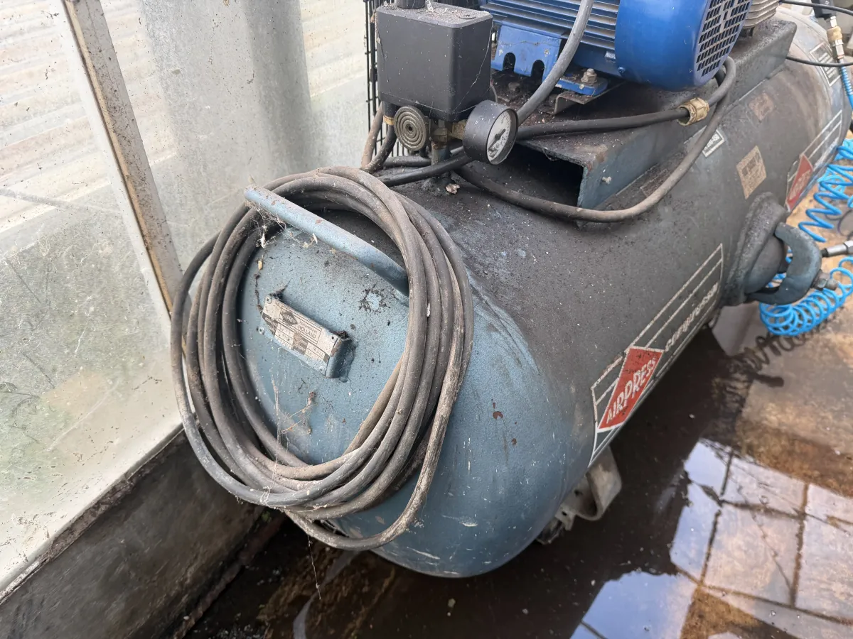 Airpress K200-450 Industrial Air Compressor 200L 11 Bar