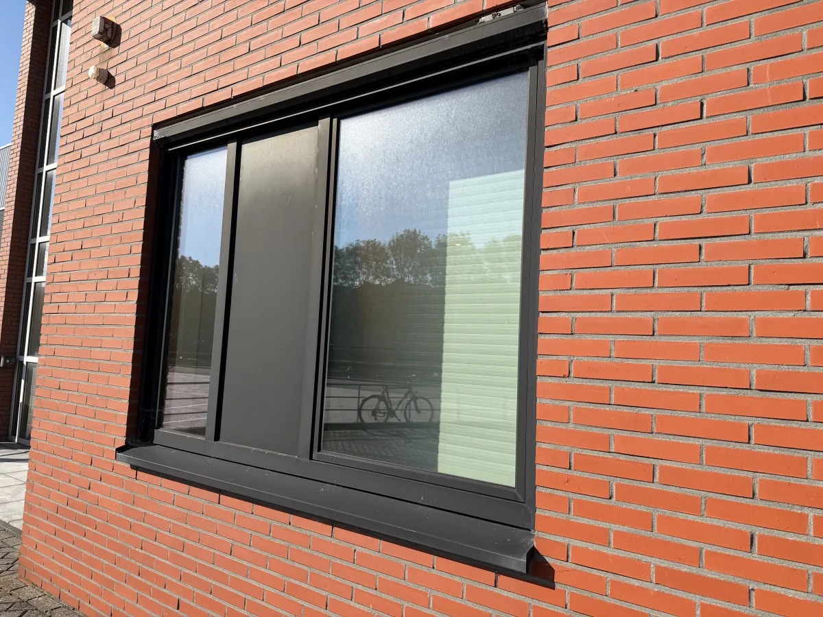 Anthracite/ black Aluminium frame with Windows with Roller Shutter