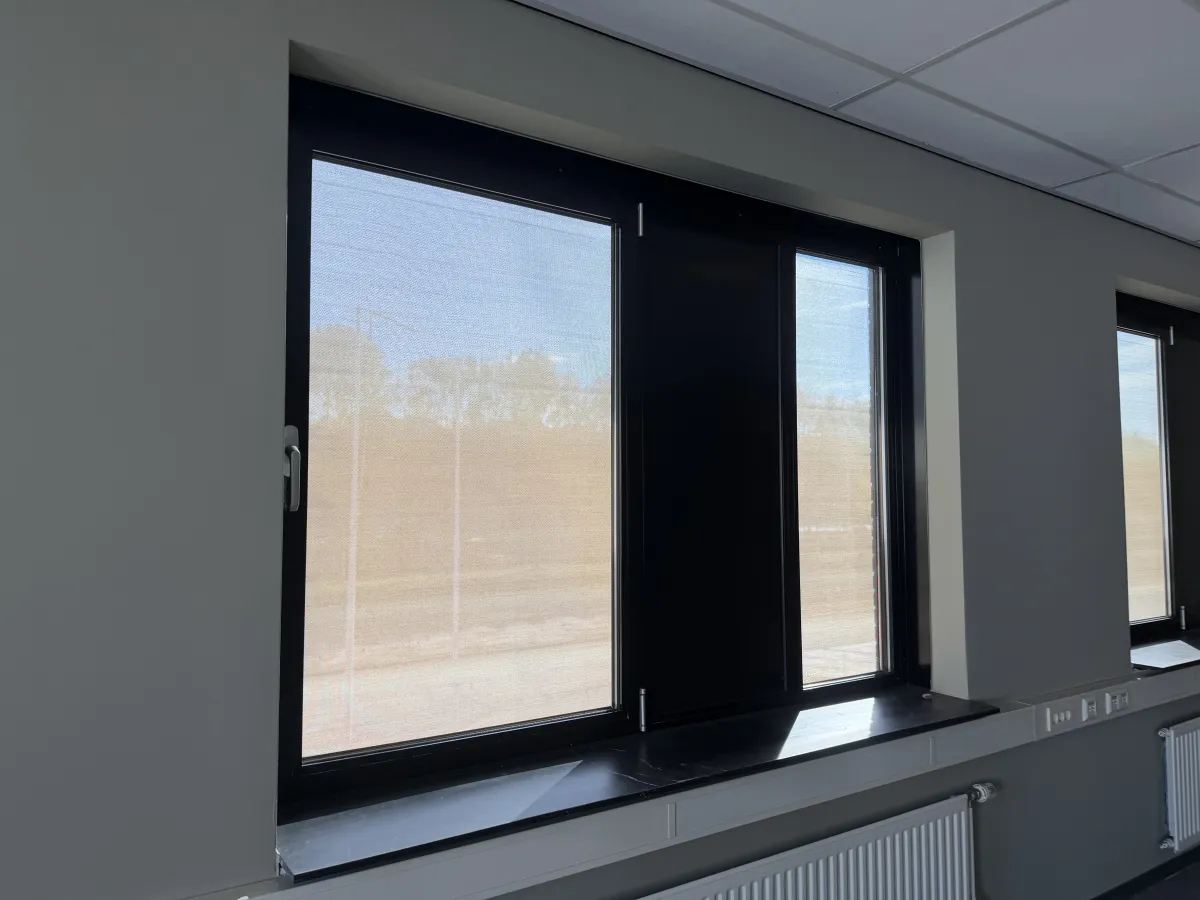 Anthracite/ black Aluminium frame with Windows with Roller Shutter